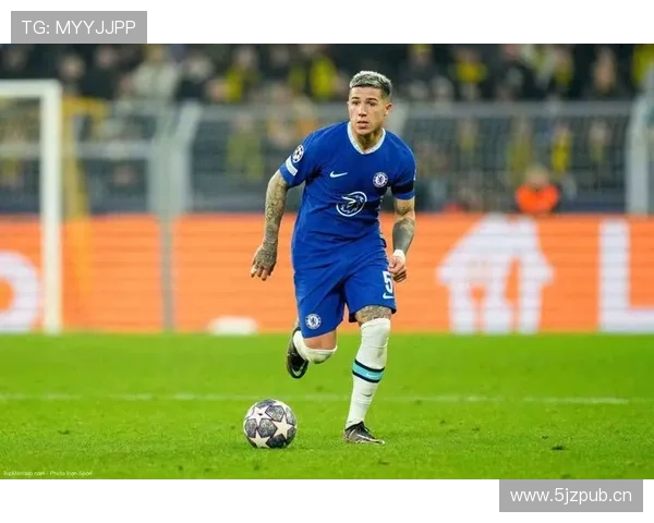 哲凯虐菜能力助枪手稳步争冠 哲凯虐菜能力助枪手稳步争冠